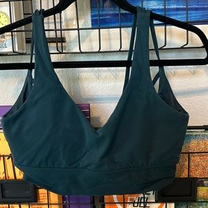 Like new buff bunny sports bra